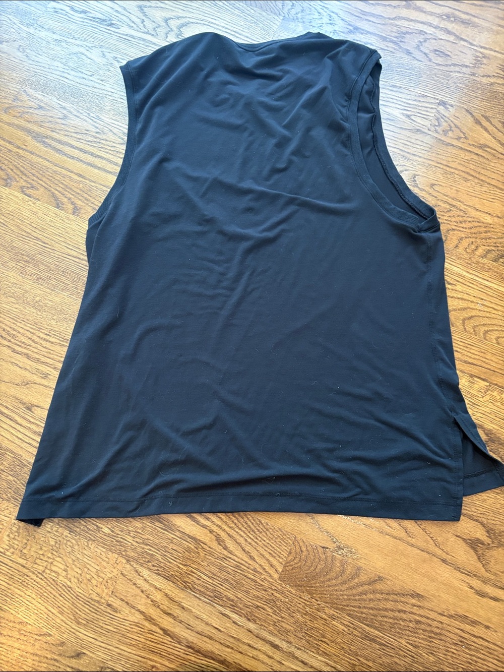 Nike Black Performance Sleeveless Tank with Silver Swoosh - Picture 5 of 6